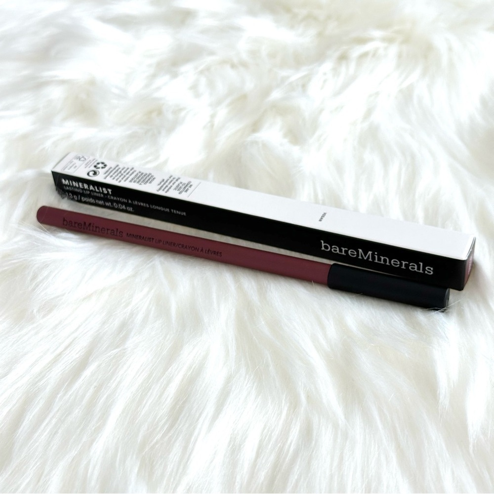 BNIB bareMinerals Mineralist Lasting Lip Liner - Mindful Mulberry